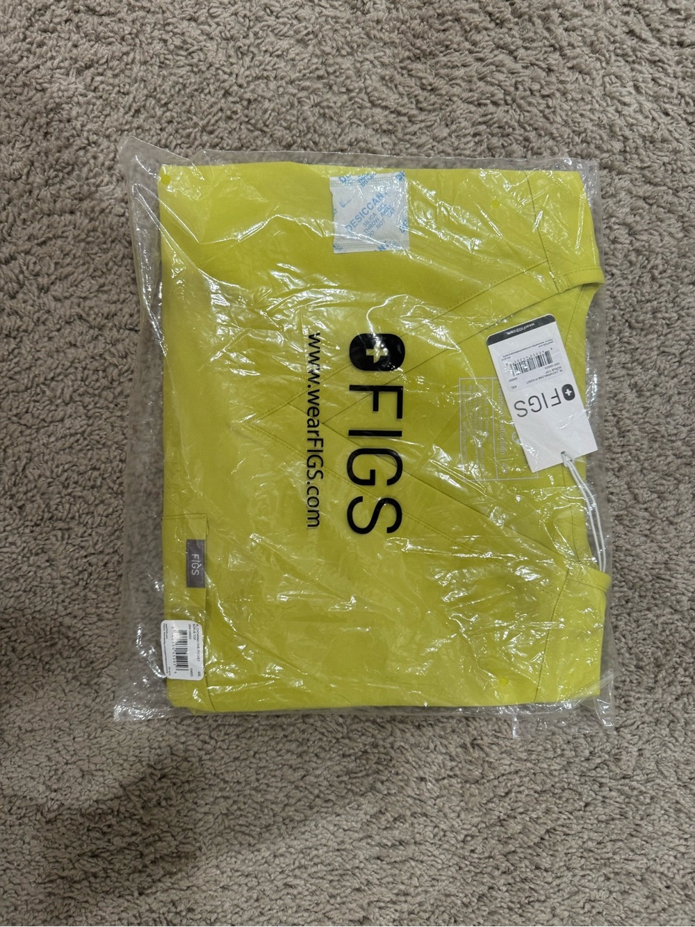 Figs Men’s Top in Bright Yellow